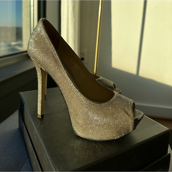 Peep-toe Sparkle Pump - Picture 5 of 8